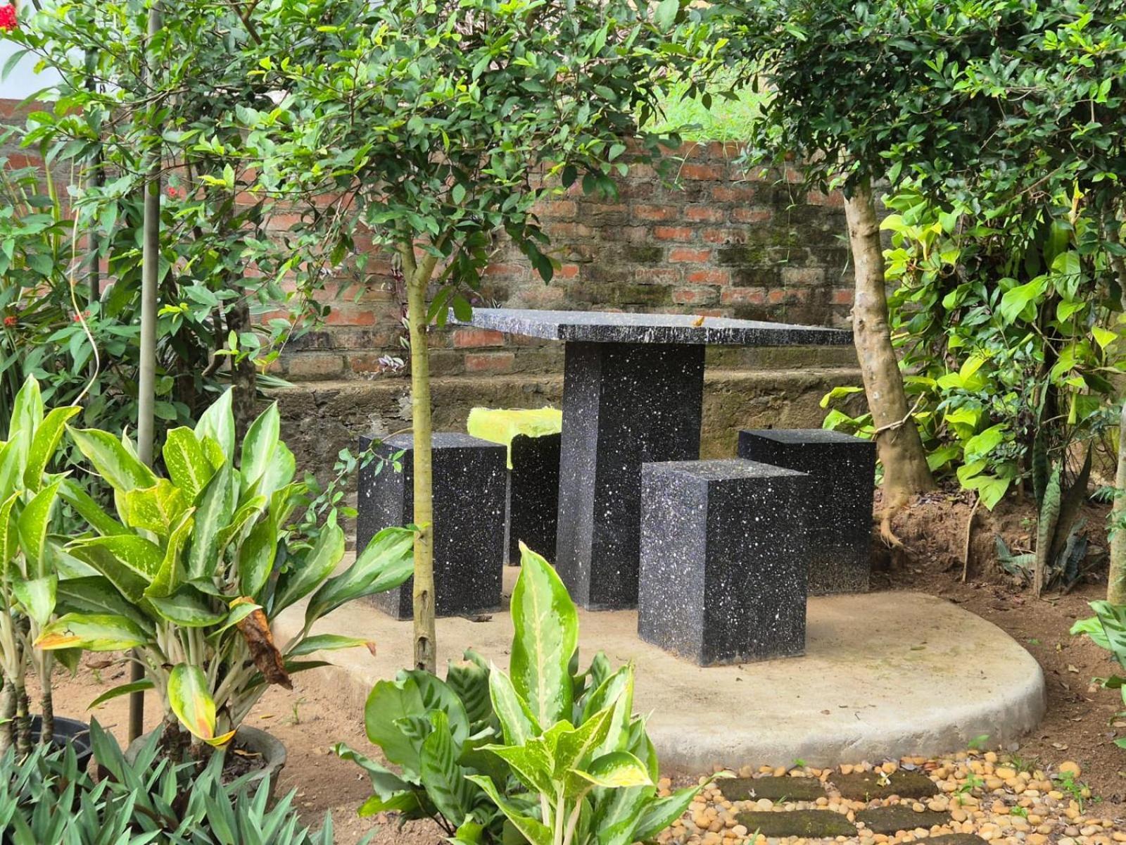 Lazy Bear Best Hostel In Kandy Ngoại thất bức ảnh